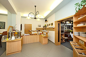 Penzion Rajský, breakfast, photo by: Lubor Mrázek