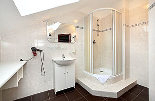 Penzion Rajský, the interior of bathroom, photo by: Lubor Mrázek